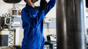A Complete Guide to Custom Hydraulic Cylinder Types